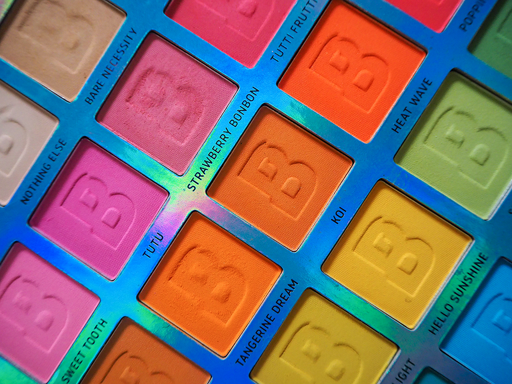 Must-have summer makeup products image