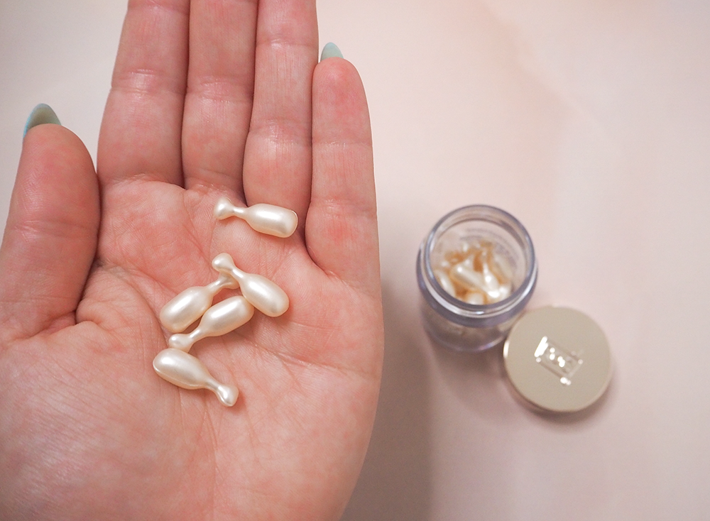 RoC Skincare Retinol Correxion Line Smoothing Night Serum Capsules image