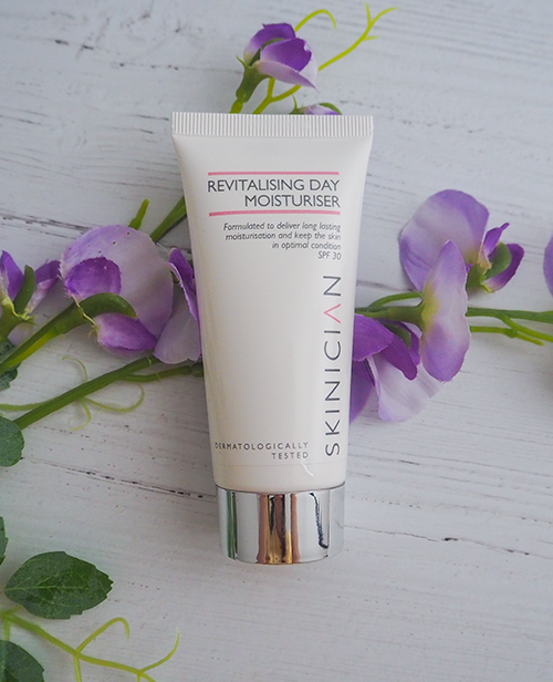 Skinician Revitalising Day Moisturiser image