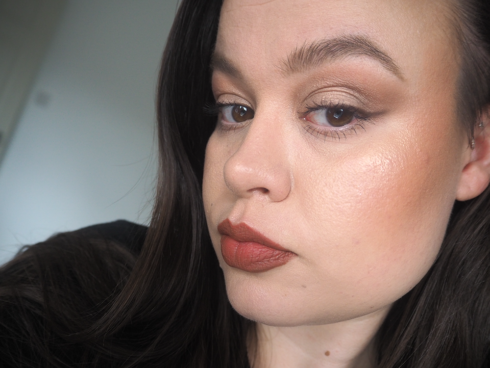 Victoria Beckham Beauty makeup look image