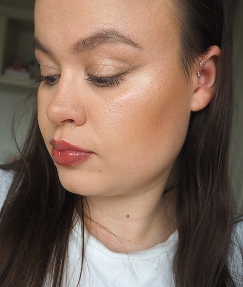 Charlotte Tilbury Hollywood Flawless Filter image