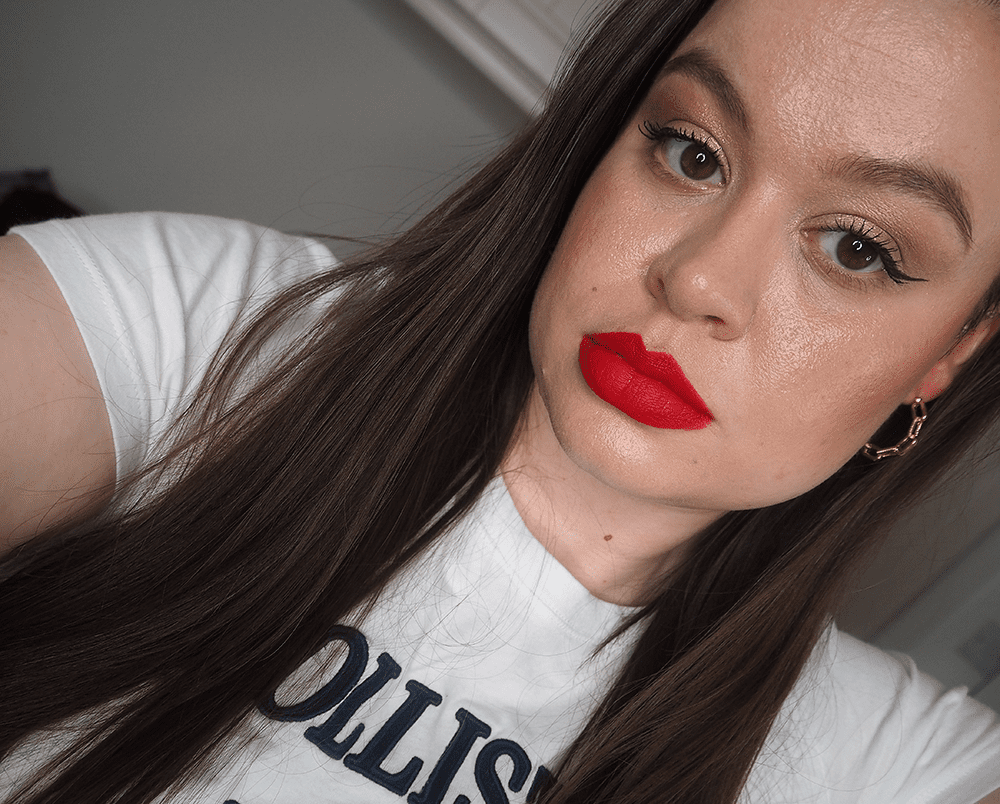 Christmas makeup look image