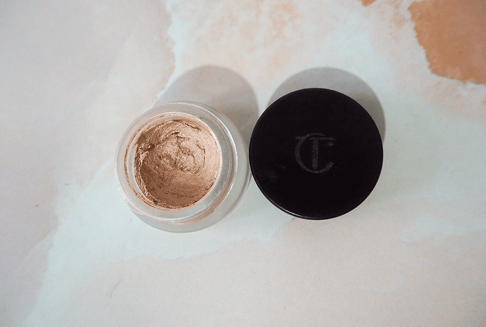 Charlotte Tilbury Eyes To Mesmerise in Champagne image