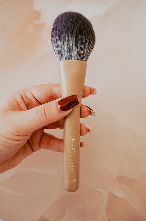Glow & Restore GR05 Large Powder Brush image