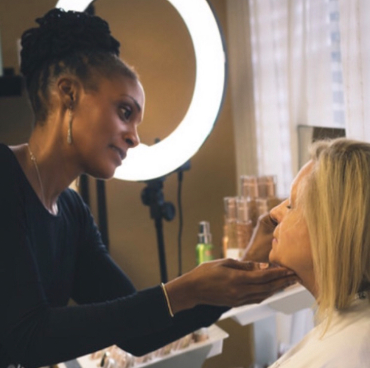 Shanna Bynes Bradford, a professional makeup artist and the CEO of Grow Out Oils Clinical Aromatherapy Company image